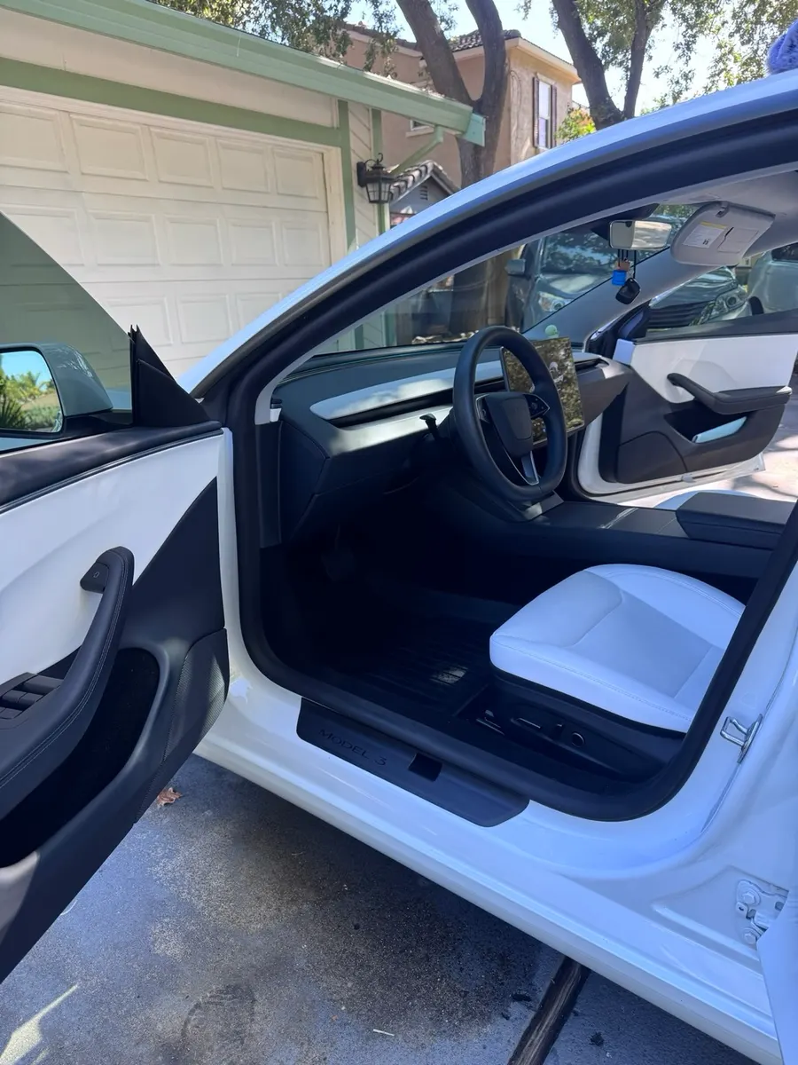 Tesla interior after a Valley Details interior detail